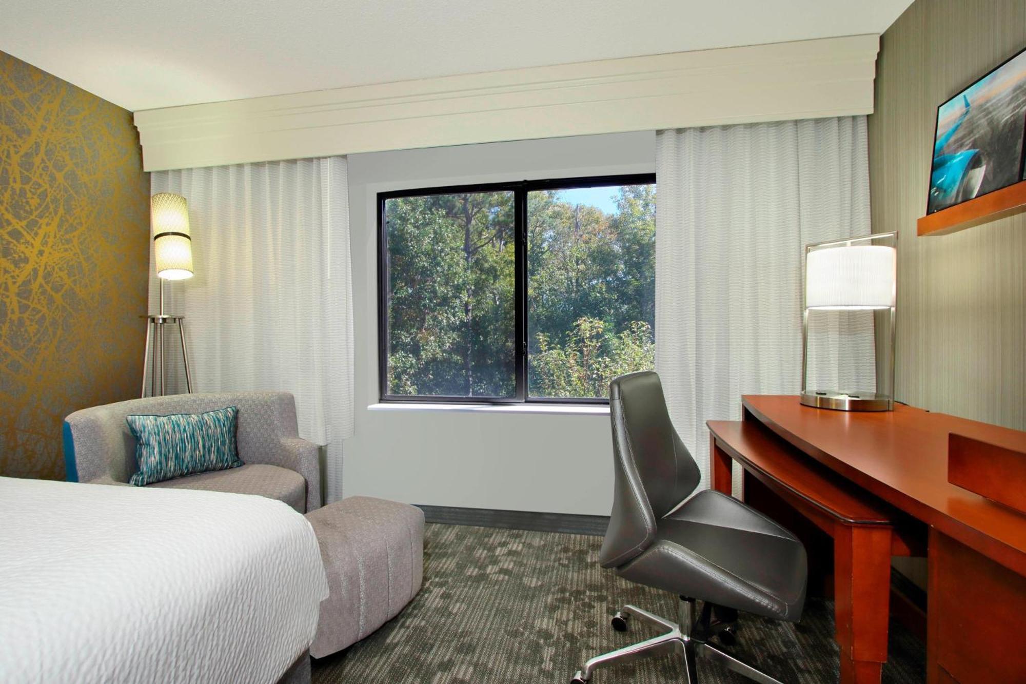 King Room with Sofa Bed