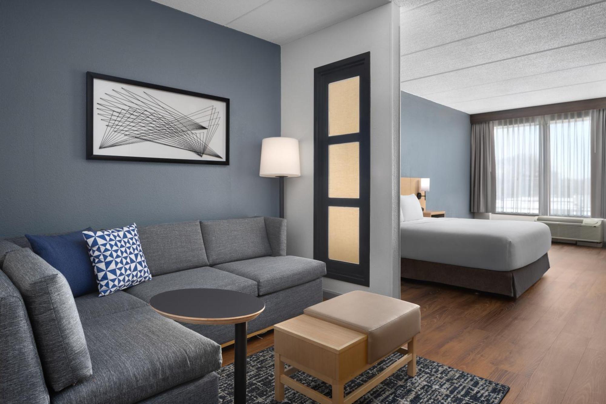 King Room with Sofa Bed - High Floor