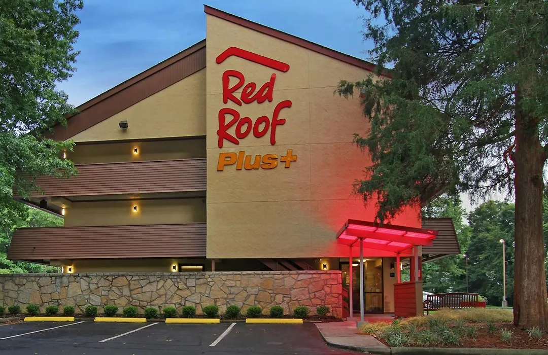 Red Roof Inn Plus+ Atlanta - Buckhead-1