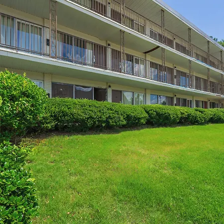 Budgetel Inn And Suites-3
